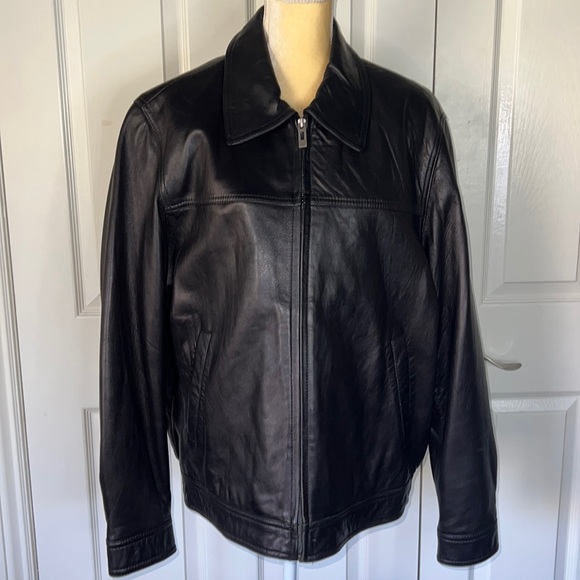 Guess Other - GUESS LEATHER BOMBER JACKET COAT BLACK SIZE L LARGE VINTAGE ZIPPER FIVE POCKETS